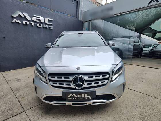 MERCEDES-BENZ GLA 200 1.6 CGI FLEX ADVANCE 7G-DCT